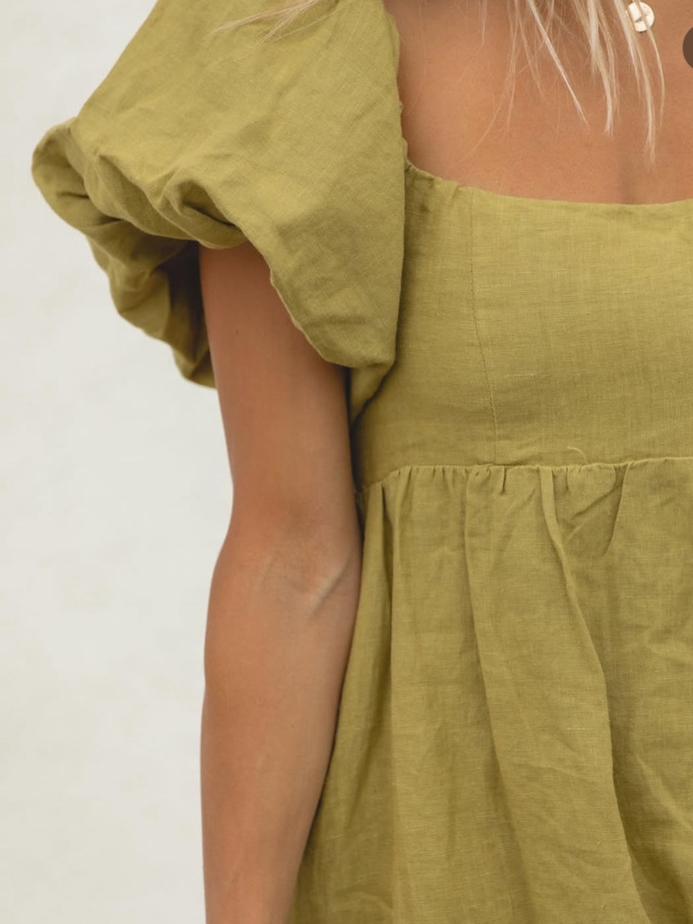 Puff-Sleeve Olive Linen Dress - Women